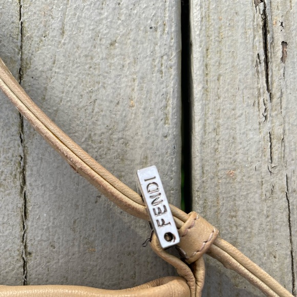 VINTAGE FENDI PURSE - Picture 4 of 7